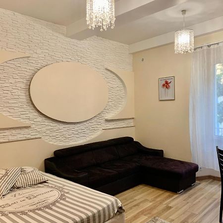 Splendide Studio Au Coeur Historique De Frejus Daire Dış mekan fotoğraf